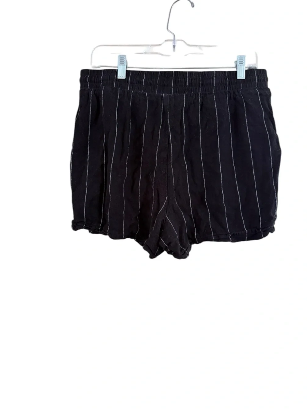 Time and Tru Black Pinstripe Elastic Waist Pull-On Shorts